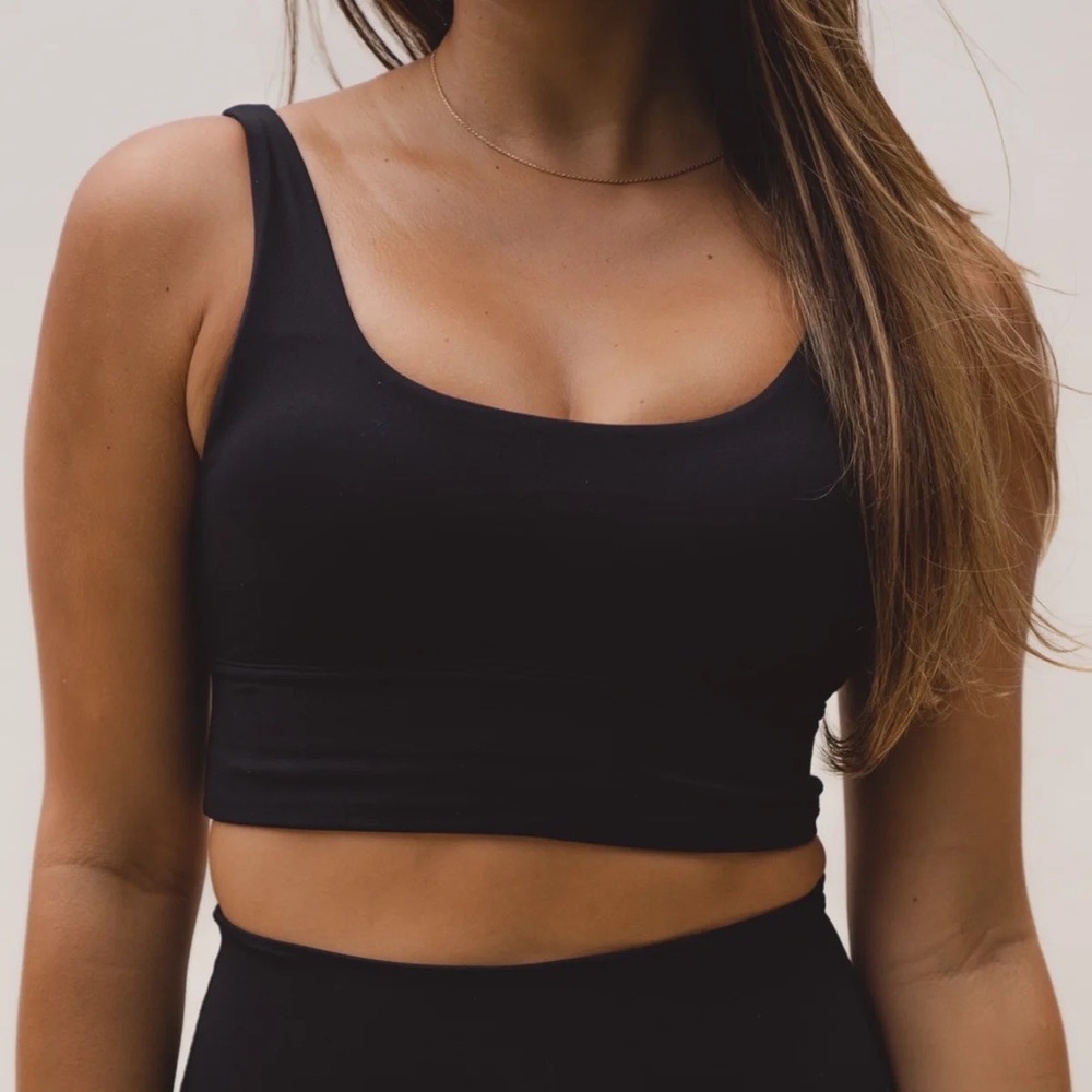 The ‘Iwa Company Nahoa Sports Bra Black